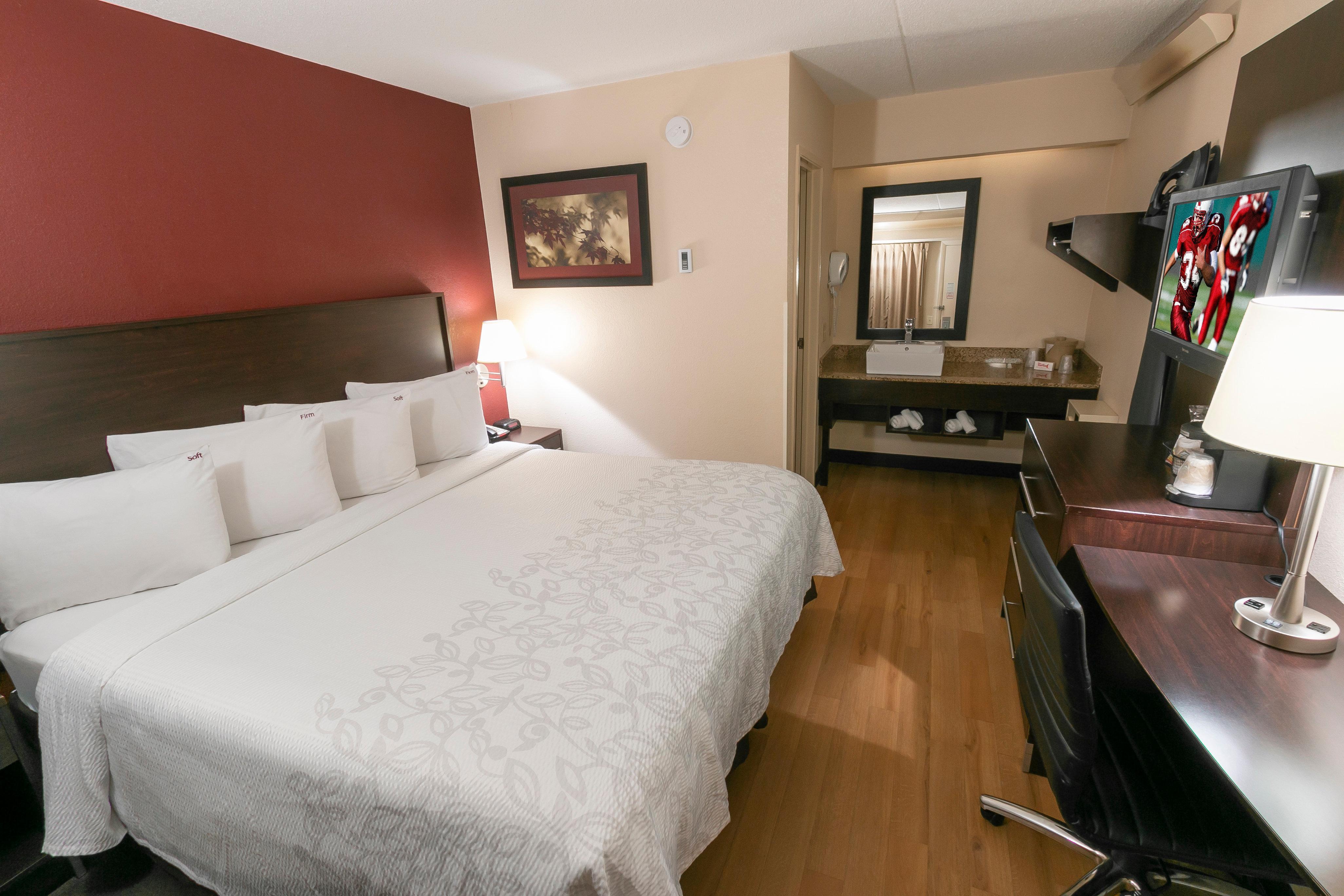 Red Roof Inn Plus+ Baltimore North - Timonium Exterior photo